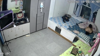 爆操大二女神小姐姐全程淫叫不停说鸡巴好大