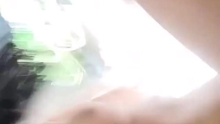 业余大学女孩在高清视频中探索女同性恋欲望