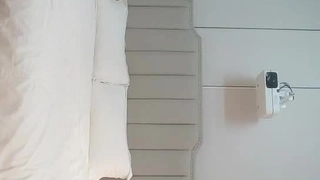 可爱的恶果小妞Foxy Di的肥臀被大鸡吧爆操
