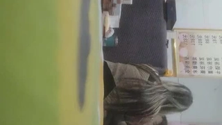 骚母狗上线今天被小哥盘，全程露脸大奶子好诱人，深喉大鸡巴让小哥各种爆草抽插，打嘴巴抽屁股扇奶子好刺激